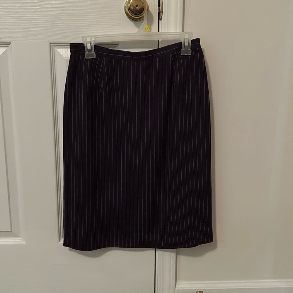 Casual work skirt